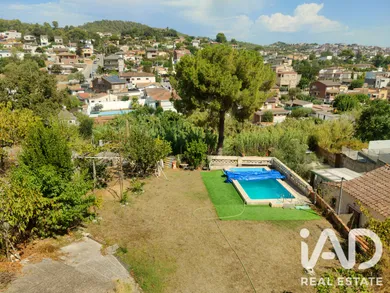 Casa de pueblo en Sant Vicenç dels Horts