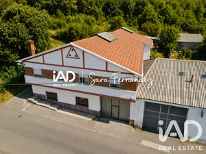 Edificio en Puebla de Sanabria