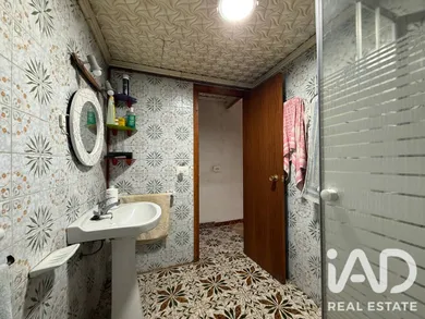 Casa adossada a Tírig