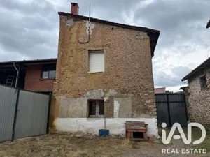 House in PARDAVÉ DE TORIO