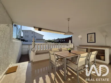 Terraced house in Benicasim