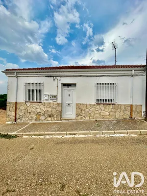 Casa de pueblo en Roperuelos del Páramo