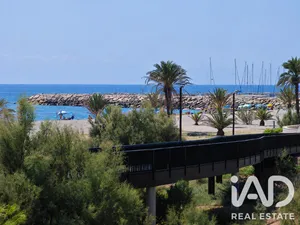 Semi-detached house in Mont-roig del Camp