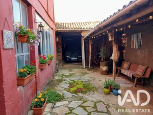 Casa de pueblo en Luyego