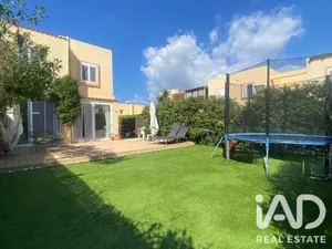 Casa adossada a Sant Josep de sa Talaia