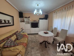 Village house in Salmoral