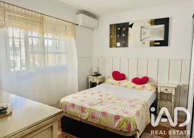 Semi-detached house in Chiclana de la Frontera