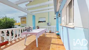 Semi-detached house in Costur