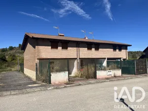 Casa adosada en Merindad de Río Ubierna