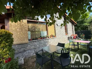 Casa de poble a Valdepiélago