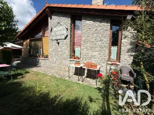 Village house in Valdepiélago