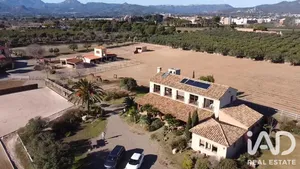 Casa señorial en Montbrió del Camp