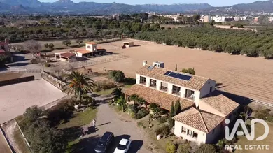 Casa señorial en Montbrió del Camp