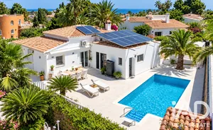 Casa unifamiliar a Dénia