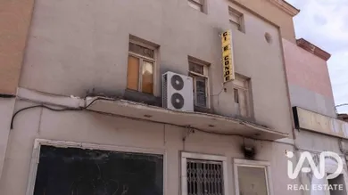 Edificio en La Villa de Don Fadrique