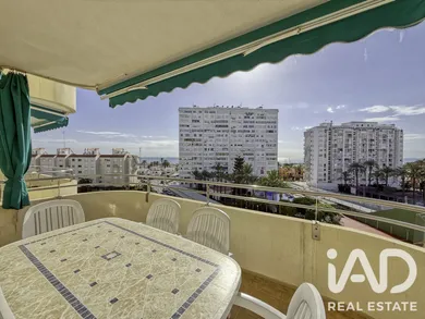 Apartment in La Pobla de Farnals