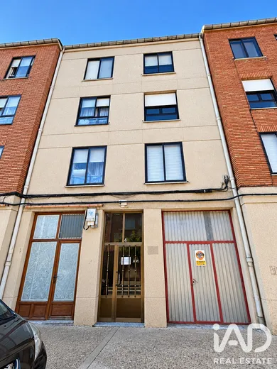 Appartement à Mansilla de las Mulas