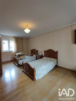 Casa de pueblo en VEGUELLINA DE ORBIGO