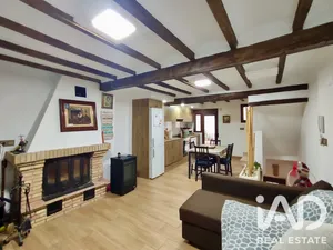 Village house in Jérica