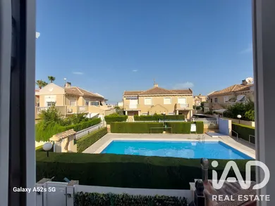 Semi-detached house in Torrevieja