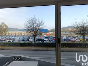 Shop/Premises commercial in Torrelavega