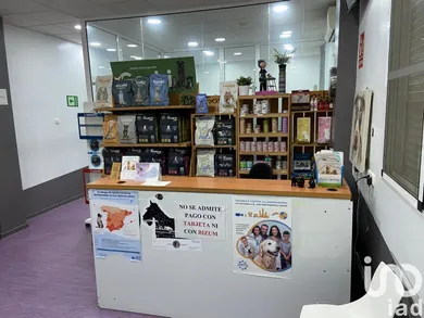 Boutique/Local commercial à Lepe