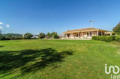 House in Santa Oliva