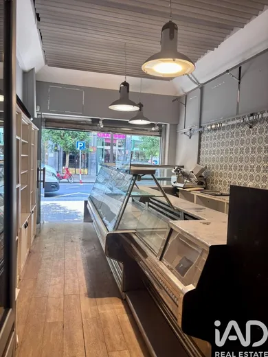 Shop/Premises commercial in Bilbao