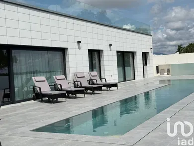 Maison à Sant Esteve Sesrovires