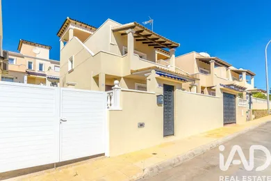 Chalet en Urbanización Filipinas