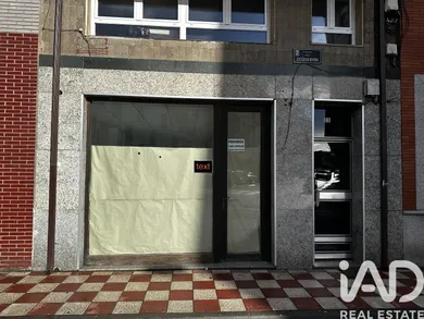 Boutique/Local commercial à La Bañeza