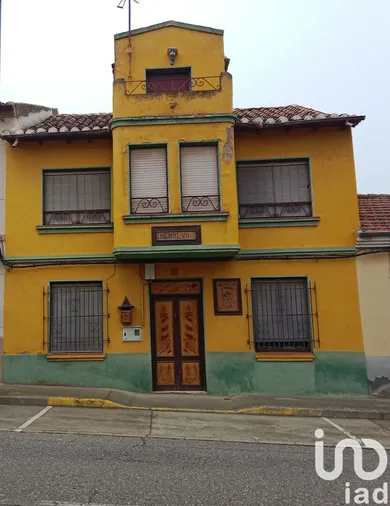 Maison à La Bañeza