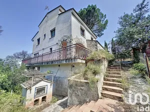 Casa en Castellví de Rosanes