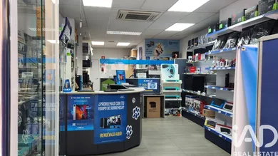 Local comercial en Cornella de Llobregat