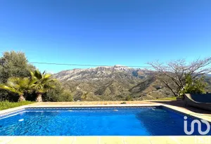House in Canillas de Aceituno