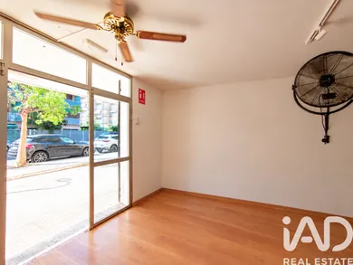 Shop/Premises commercial in Cunit