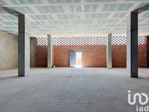 Shop/Premises commercial in Badalona