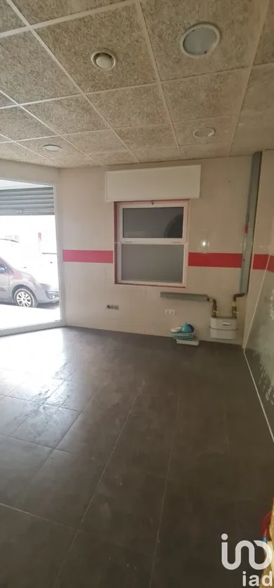 Shop/Premises commercial in Canovelles