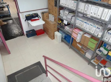 Shop/Premises commercial in Castellar del Vallès