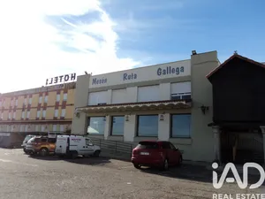 two-star hotel in Riego de la Vega