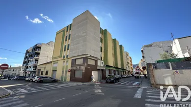 Shop/Premises commercial in Pego