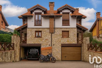 House in Hinojedo