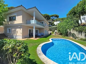 House in Premià de Dalt