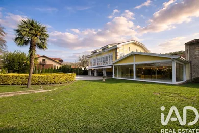 Edificio en Villasevil