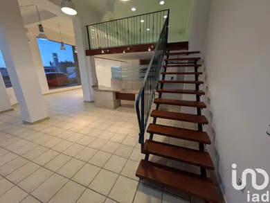 Shop/Premises commercial in Manresa