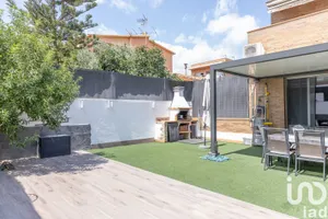 Casa de campo en Montcada i Reixac