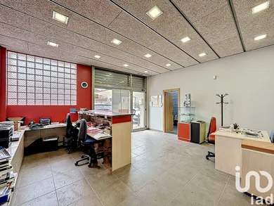 Local comercial a Torrelles de Llobregat