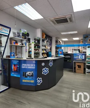 Local comercial en Cornella de Llobregat