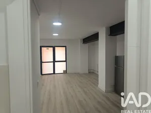 Shop/Premises commercial in Badalona