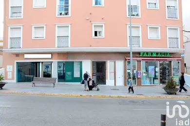Shop/Premises commercial in Chiclana de la Frontera